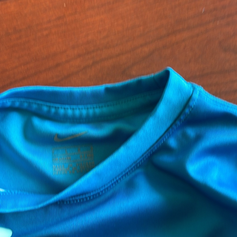 Gently used bundle t shirts dry fit size 7 - Picture 3 of 3